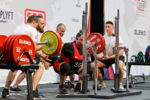 squat, powerlifting, strength training, active ageing, silver generation