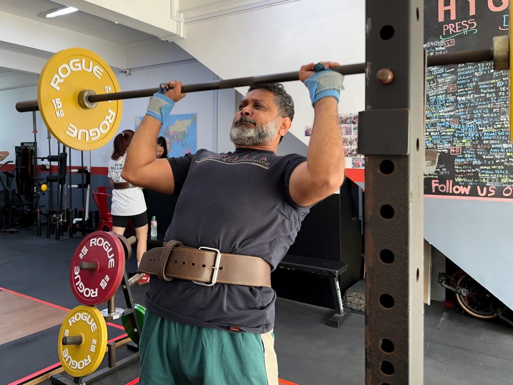 press, shoulder press, overhead press, strength training, barbell training, strength, strong