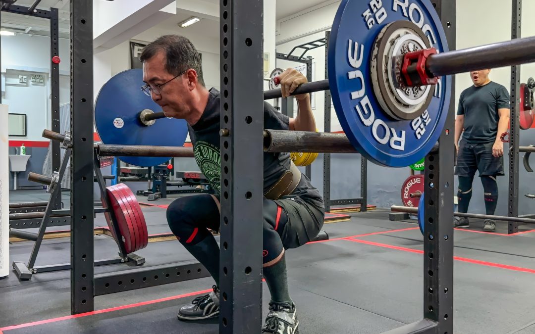 The Squat Descent: Hips Back and Lean Over